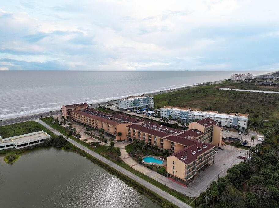Baca Beach Escape I - 3 Pools - Pet Friendly Галвестон Экстерьер фото